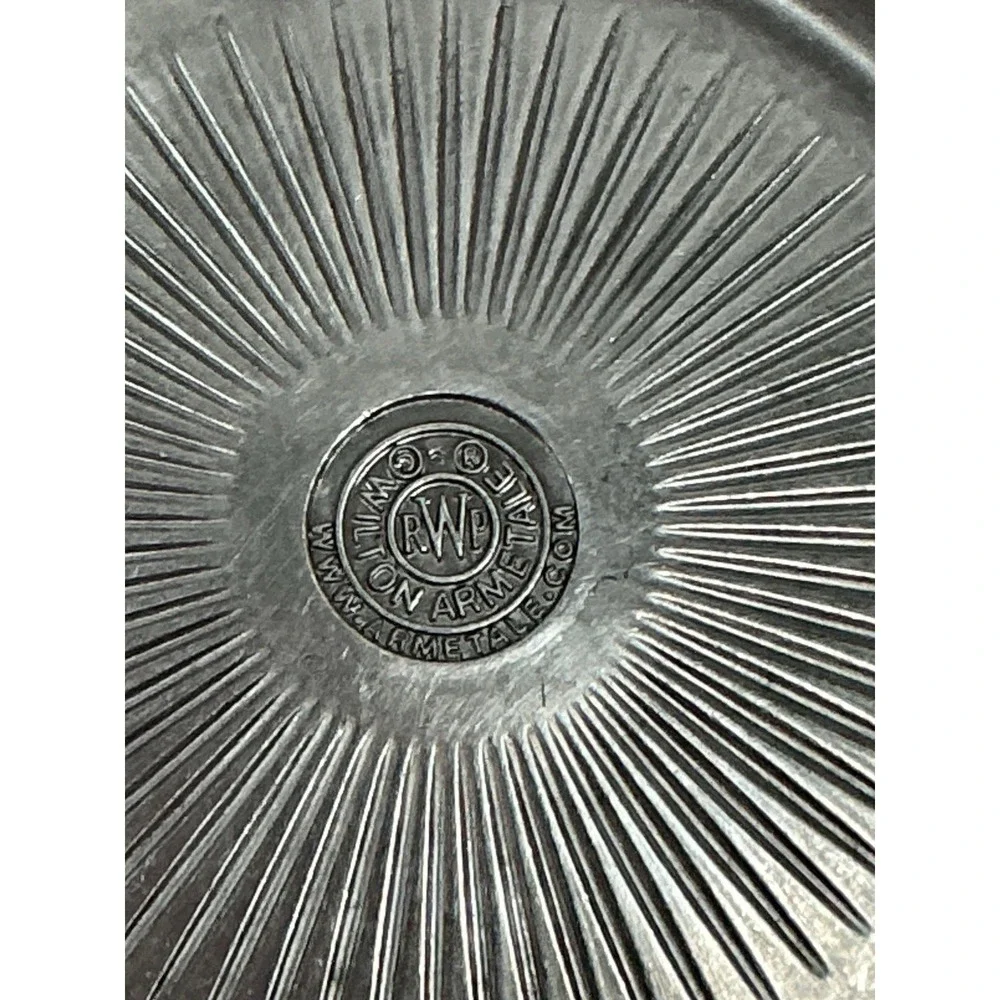 LARGE WILTON‎ ARMETALE SILVER TONED METAL 11.75